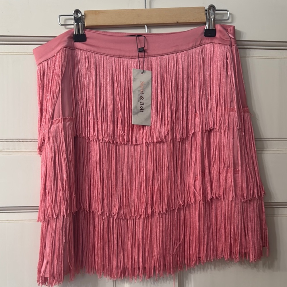 Chic Pink Fringe Mini Skirt